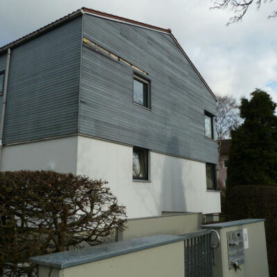 Haus grau
